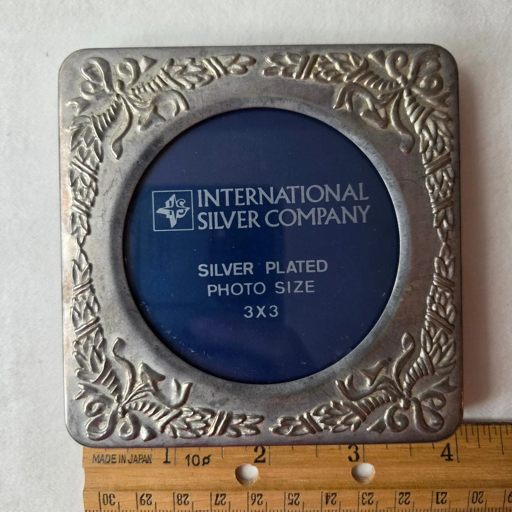 International Silver Company Silver Plated 3x3 Picture Frames Bows Set of 2